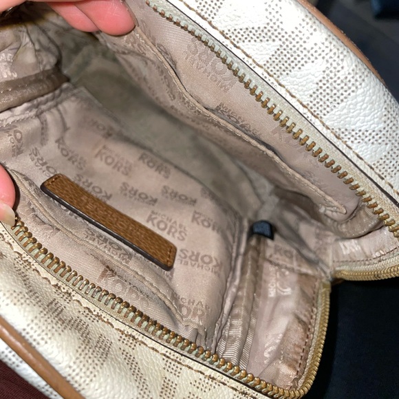 Mini backpack - Picture 3 of 3